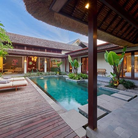 Bumbak Park Villas Canggu Eksteriør bilde