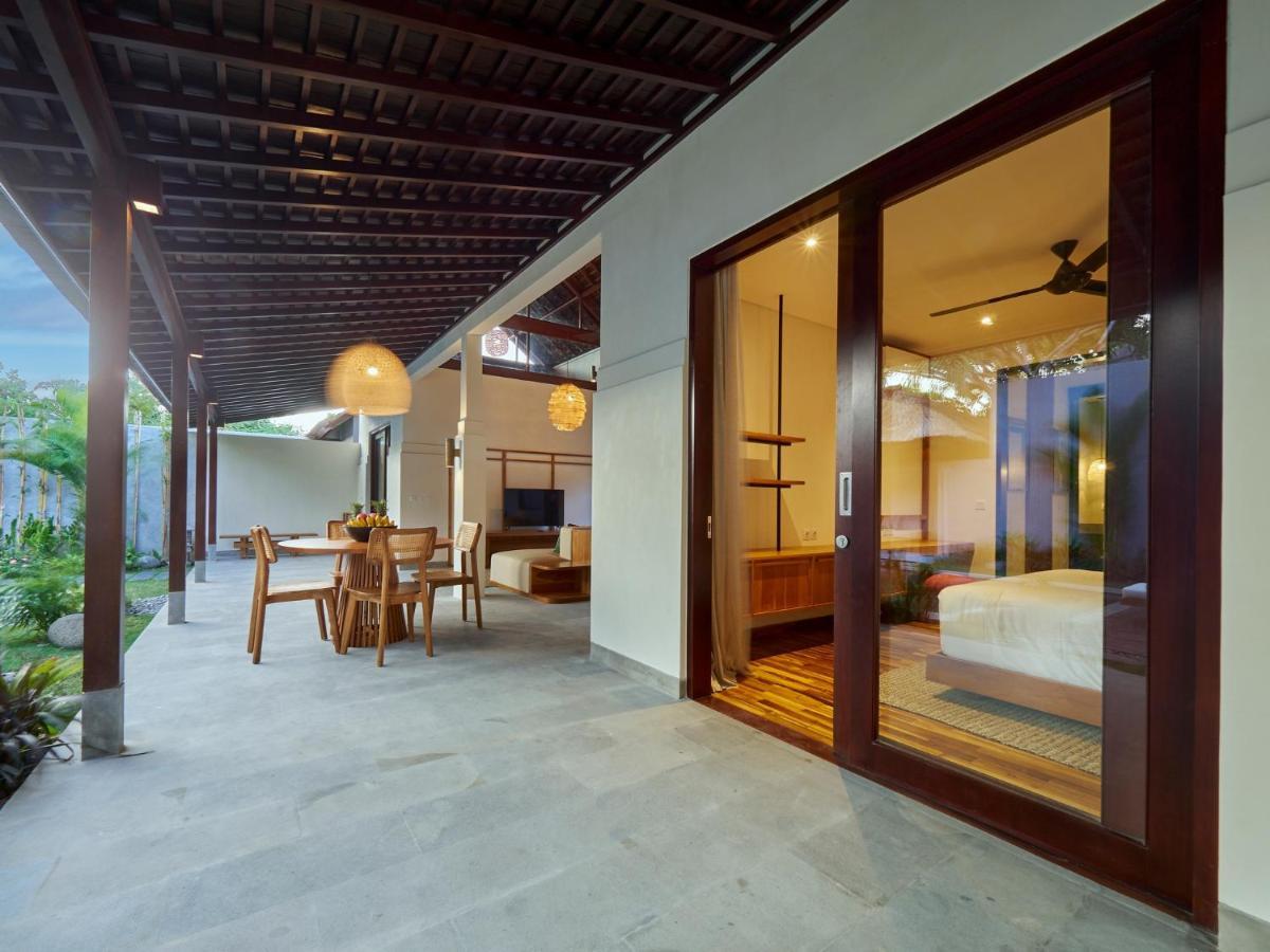 Bumbak Park Villas Canggu Eksteriør bilde